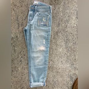 Abercrombie Kids distressed blue jeans 9/10 patches